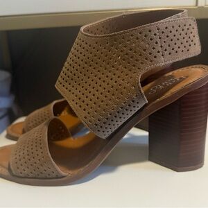 Franco Sarto Women's Brown Block Heel Sandals